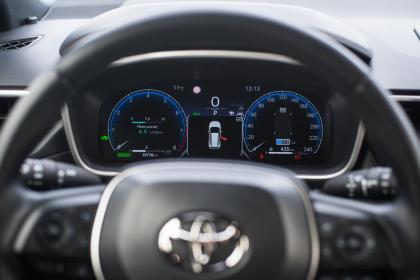 Test: Toyota Corolla Cross 2.0 Hybrid AWD 196Ps